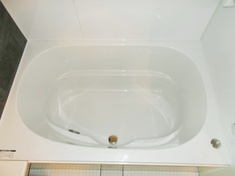 二階に水周りを新設、階段も架け替え二世帯住宅に 二階に水周りを新設、階段も架け替え二世帯住宅に